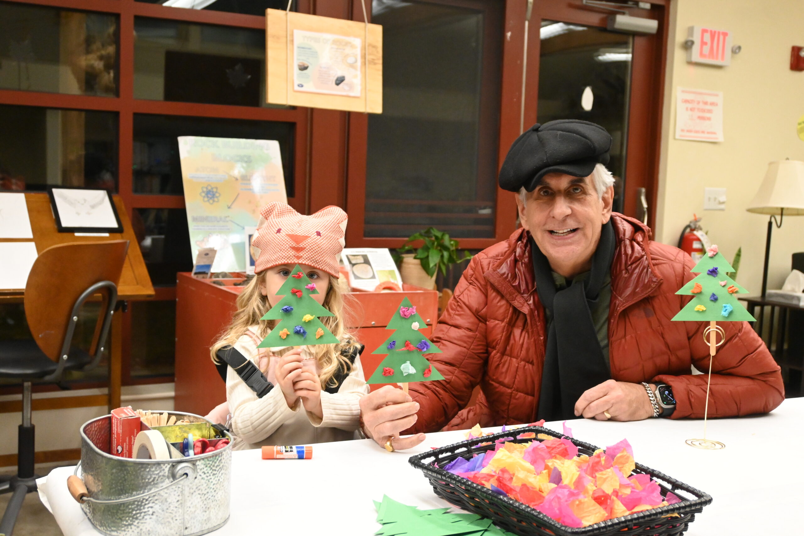 Holly Days in the Curiosity Lab - Norman Bird Sanctuary